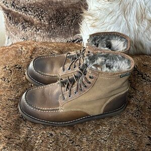 Eastland Vintage-Style Lumber Up Boots – Distressed Brown Leather Men’s 8